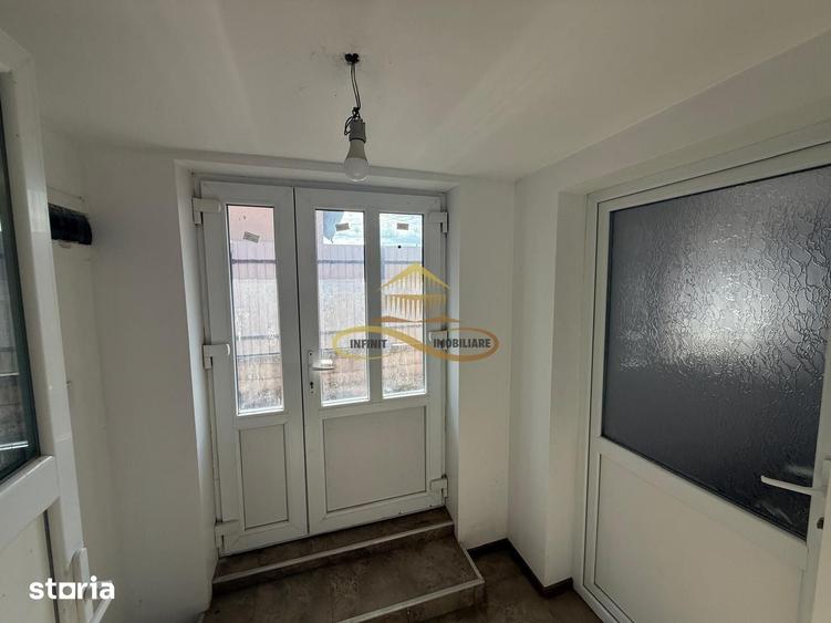 Casă cu 2 camere cu Teren 460 Mp în Săucești