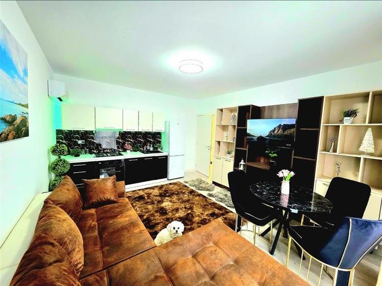Apartament cu 2 camere decomandat în Aroneanu