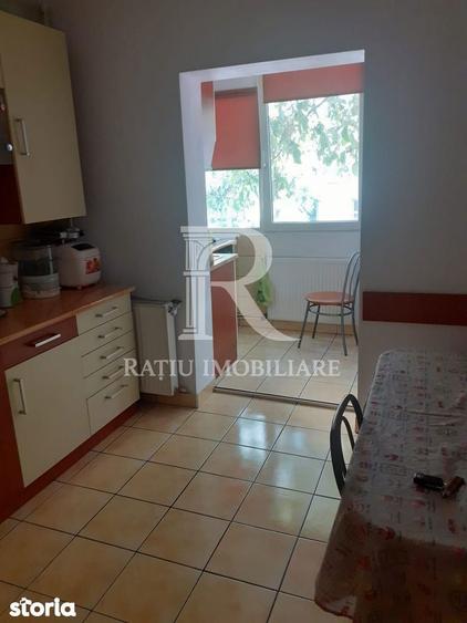 Apartament cu 3 camere decomandat în Calea Aradului