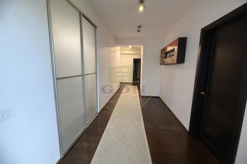 Apartament cu 3 camere decomandat, mobilat în 1 Mai