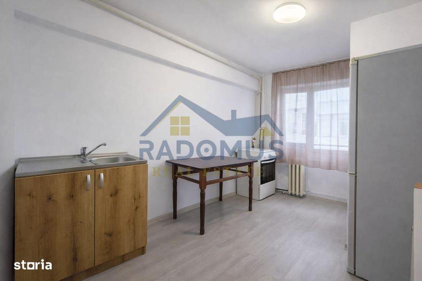 Chirie - Bd. Bucuresti - 55mp - Ap. 2 cam - 325 - 3