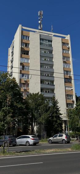 Garsonieră semidecomandată în Take Ionescu