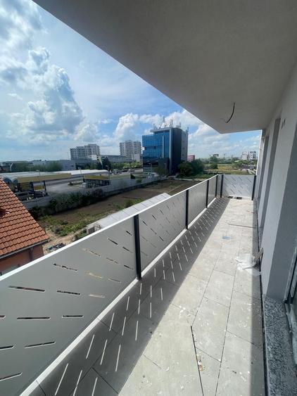 Apartament cu 2 camere decomandat în Palazu Mare