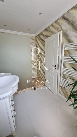 Duplex cu 5 camere cu Canalizare în Florești