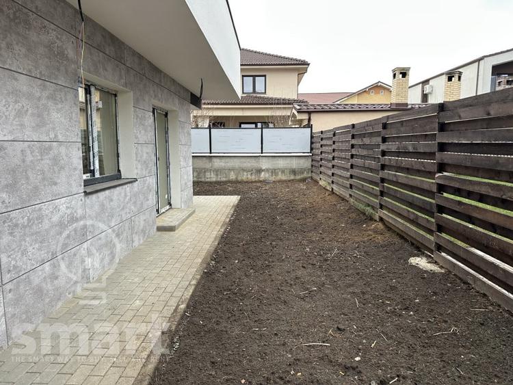 Casă cu 4 camere cu Canalizare în Florești