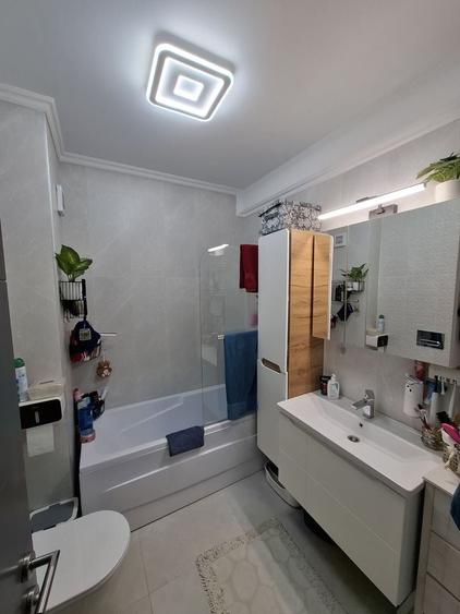 Apartament cu 2 camere decomandat, mobilat în Groapa