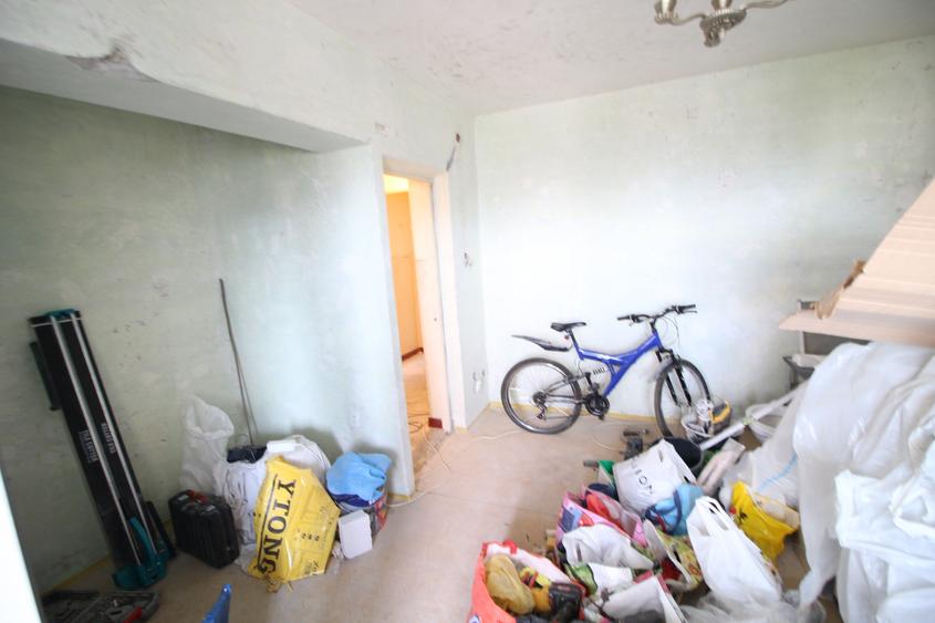 Apartament cu 2 camere decomandat în Micro 20