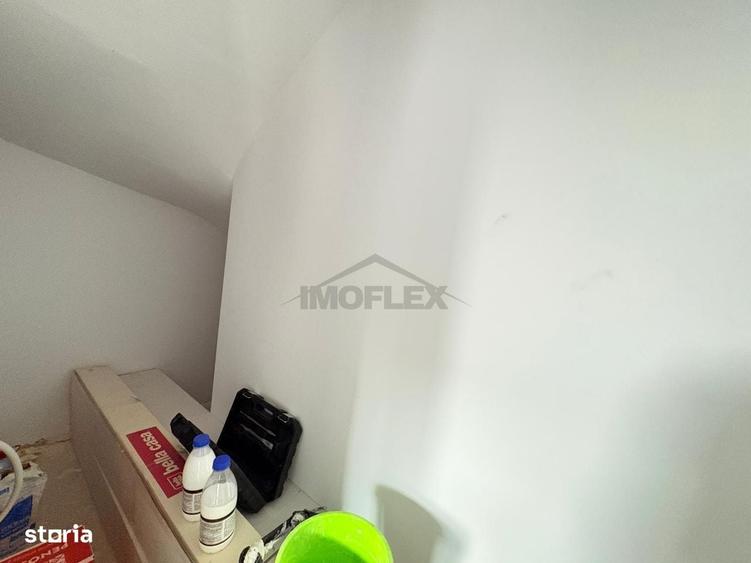 Duplex Despartit De Garaj - 1