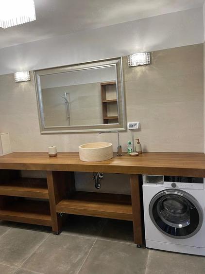 Apartament cu 2 camere decomandat în Dumbrăvița