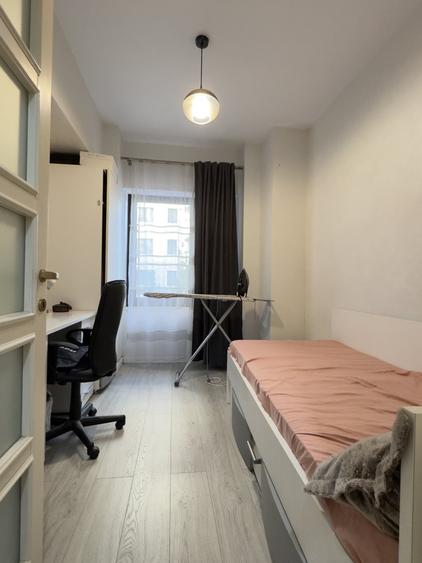 Apartament cu 3 camere decomandat, mobilat în Copou