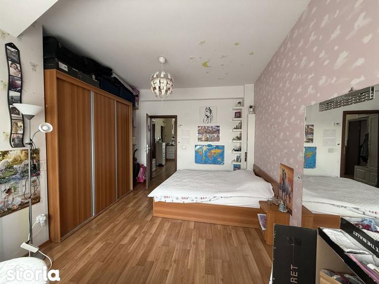 Apartament cu 3 camere în Central