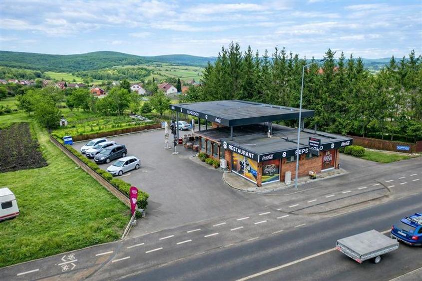 Spațiu comercial, de 163 mp, în Lunca Oltului