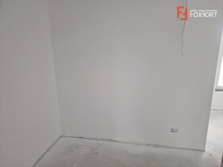 Casa cu 5 camere, 617 mp teren, Mosnita Veche - 16