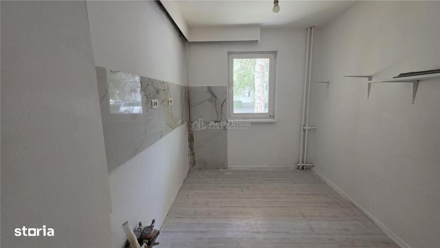 Apartament 4 decomandat, parter - Valea Rosie - 3