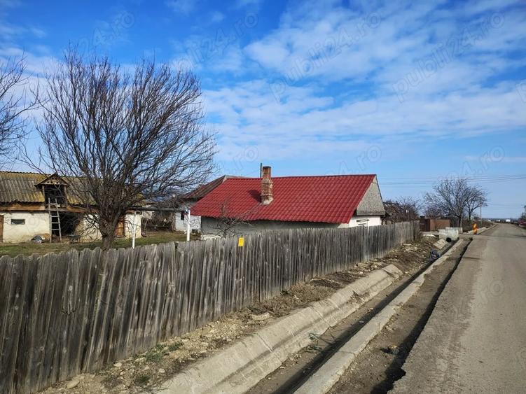 Teren de 1200 mp, în Garoafa