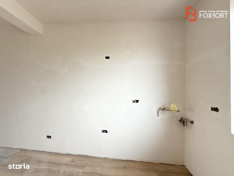 Casă cu 4 camere în Exterior Nord