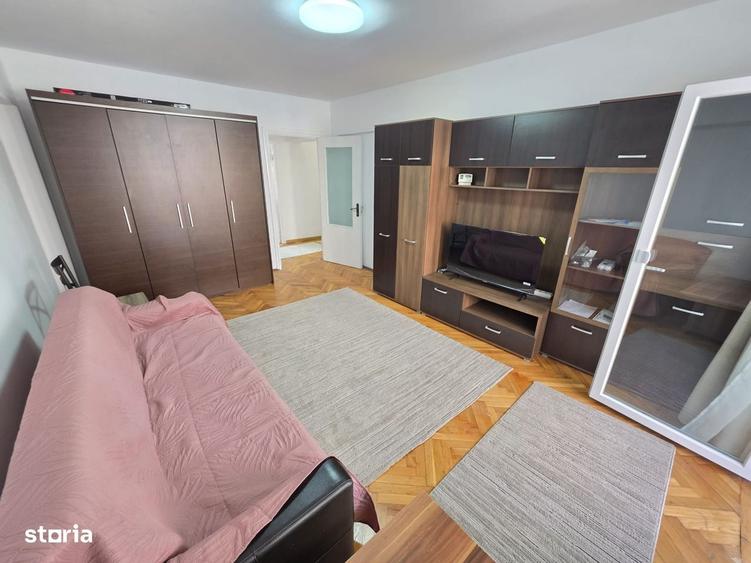 Apartament cu 2 camere decomandat în Centrul Civic