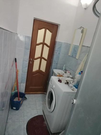 Apartament cu 2 camere decomandat în Horia