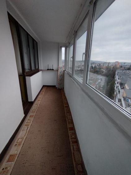 Apartament cu 2 camere decomandat în Aleea Carpați