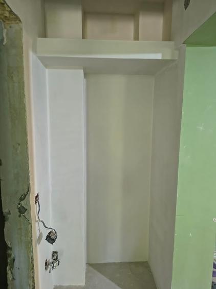 Apartament cu 2 camere semidecomandat în Brâncoveanu
