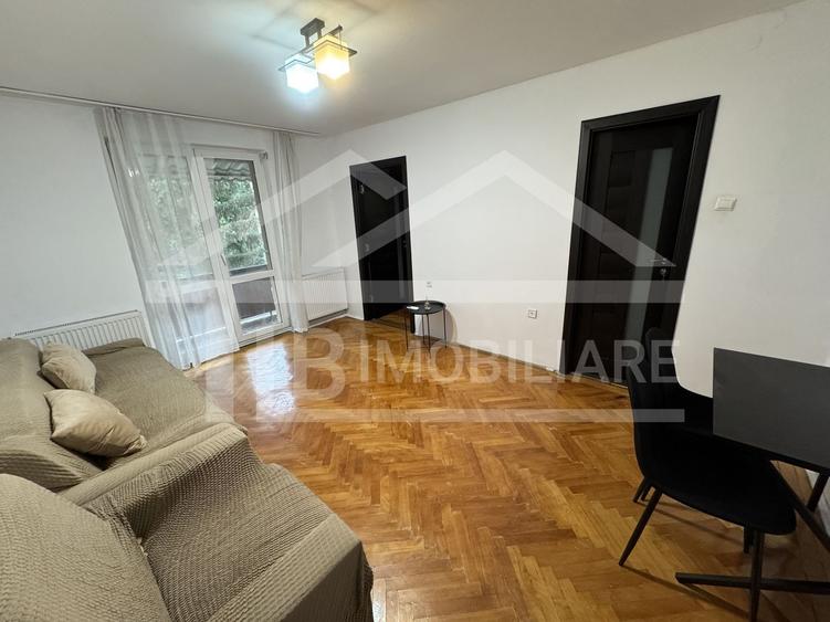Apartament cu 2 camere semidecomandat, mobilat în 7 Noiembrie