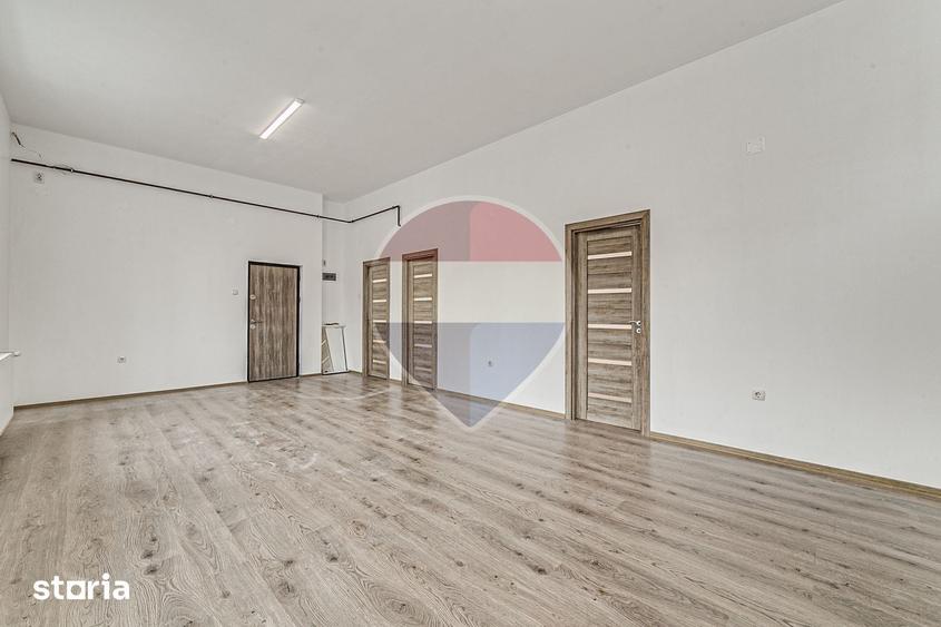 Spațiu comercial, de 50 mp, în Șiria