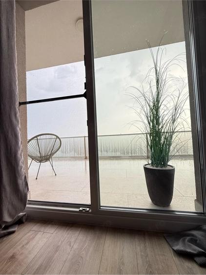 Apartament cu 2 camere semidecomandat în Dumbrăvița