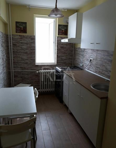 Apartament cu 2 camere semidecomandat, mobilat în Drumul Taberei