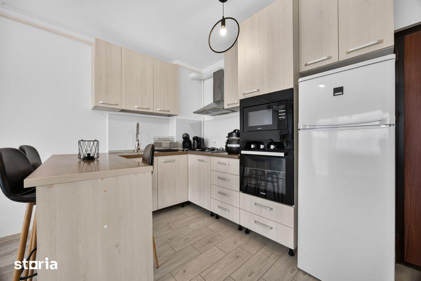 Apartament cu 2 camere, mobilat în Tractorul