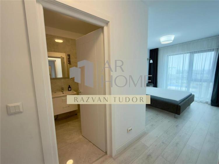 Apartament cu 3 camere decomandat, mobilat în Vest