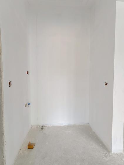Apartament cu 3 camere decomandat în Floreasca
