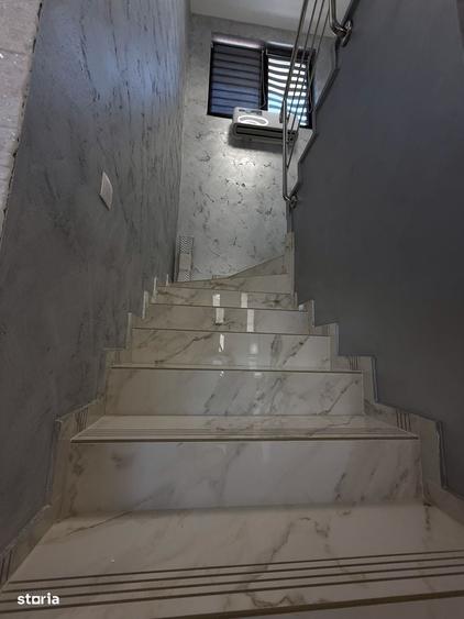 Duplex la cheie zona Sesul de Sus ,strada privata cu bariera . - 2