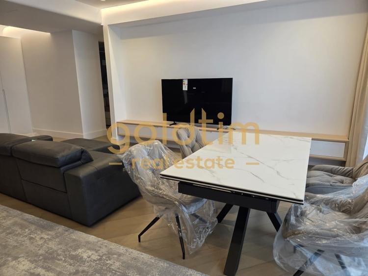 Apartament cu 3 camere decomandat, mobilat în Pipera