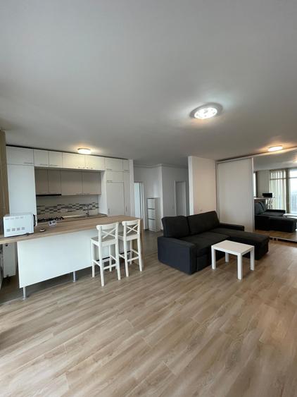 Apartament cu 2 camere semidecomandat în Complex Studențesc