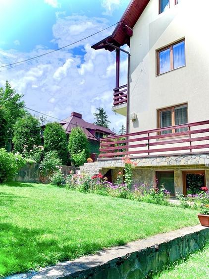 Casă cu 4 camere cu Teren 500 Mp în Central