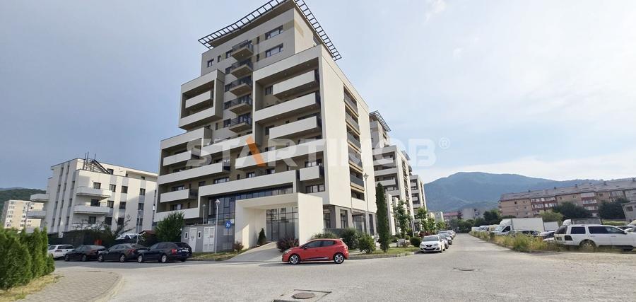 Garsonieră decomandată, mobilată în Noua