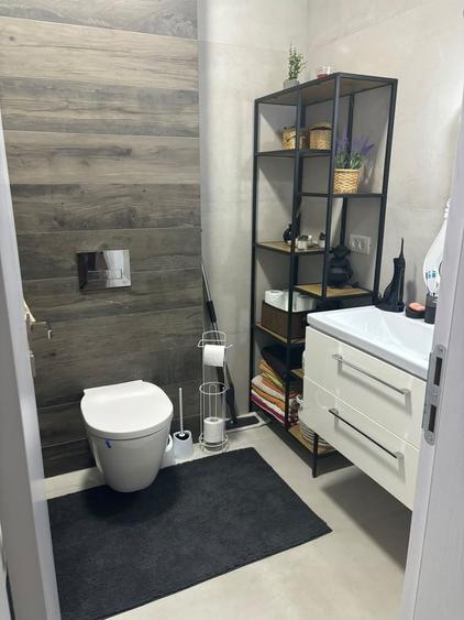 Apartament cu 2 camere semidecomandat în Brâncoveanu
