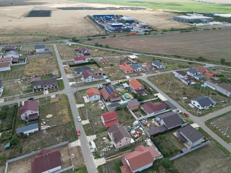 Teren Construcții intravilan de 500 mp, în Frumușeni