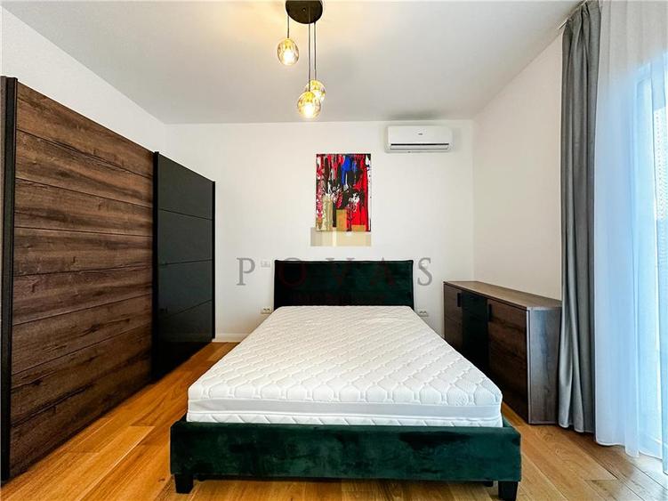 Apartament cu 3 camere semidecomandat, mobilat în Iancu Nicolae