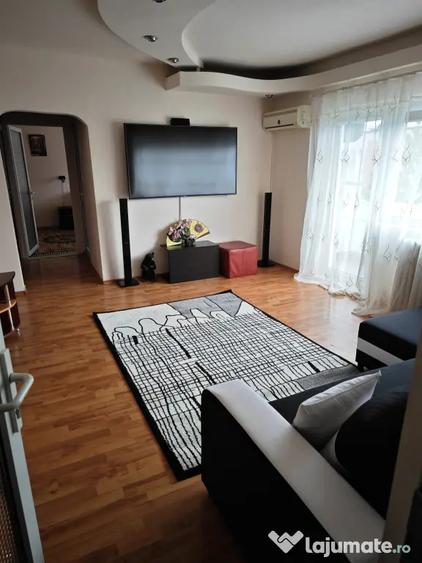 Apartament cu 2 camere semidecomandat în Micălaca