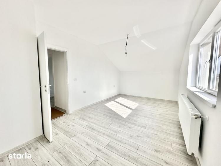 Casă cu 4 camere cu Teren 320 Mp în Central