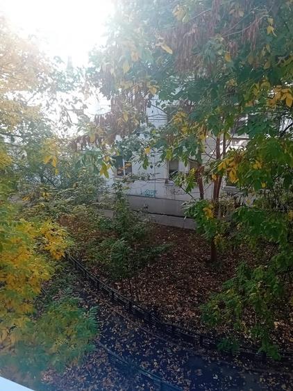 Apartament cu 2 camere decomandat în Drumul Taberei