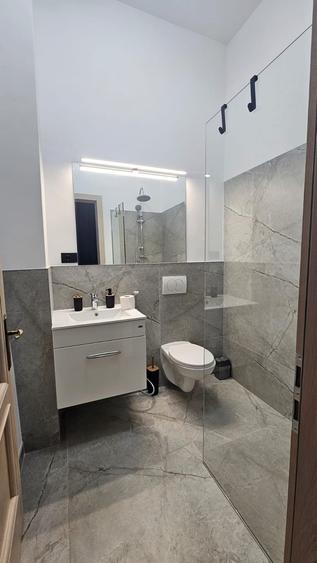 Casă cu 4 camere în Drumul Carului