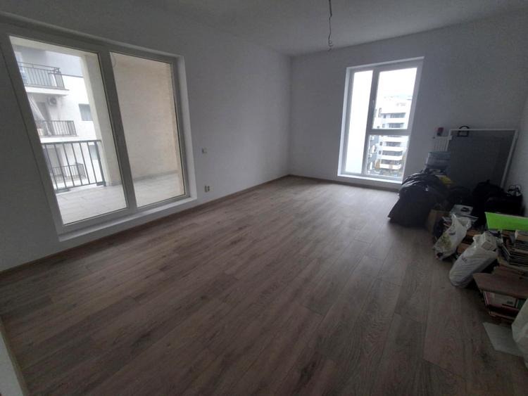 Apartament cu 3 camere decomandat în 1 Decembrie 1918