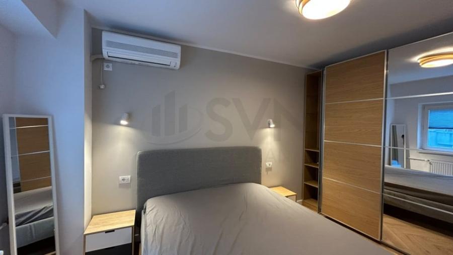 Apartament cu 3 camere decomandat în Victoriei