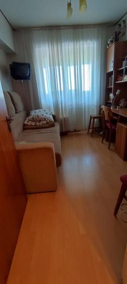 Apartament cu 3 camere decomandat, mobilat în Obor