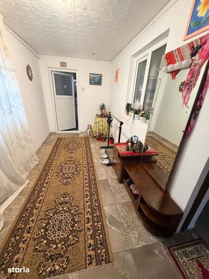 Casă cu 3 camere cu Teren 632 Mp în Țintești