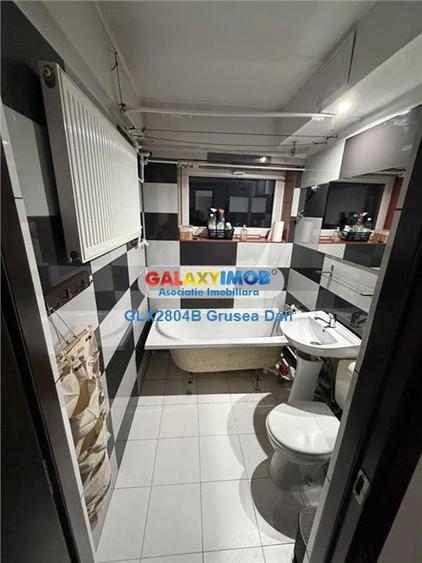 Apartament cu 3 camere decomandat, mobilat în Eroii Revoluției