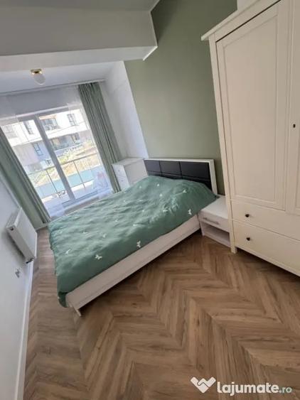 Apartament cu 2 camere decomandat în Gruia