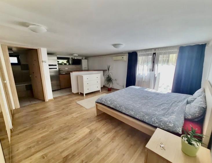 Garsonieră în Runcu